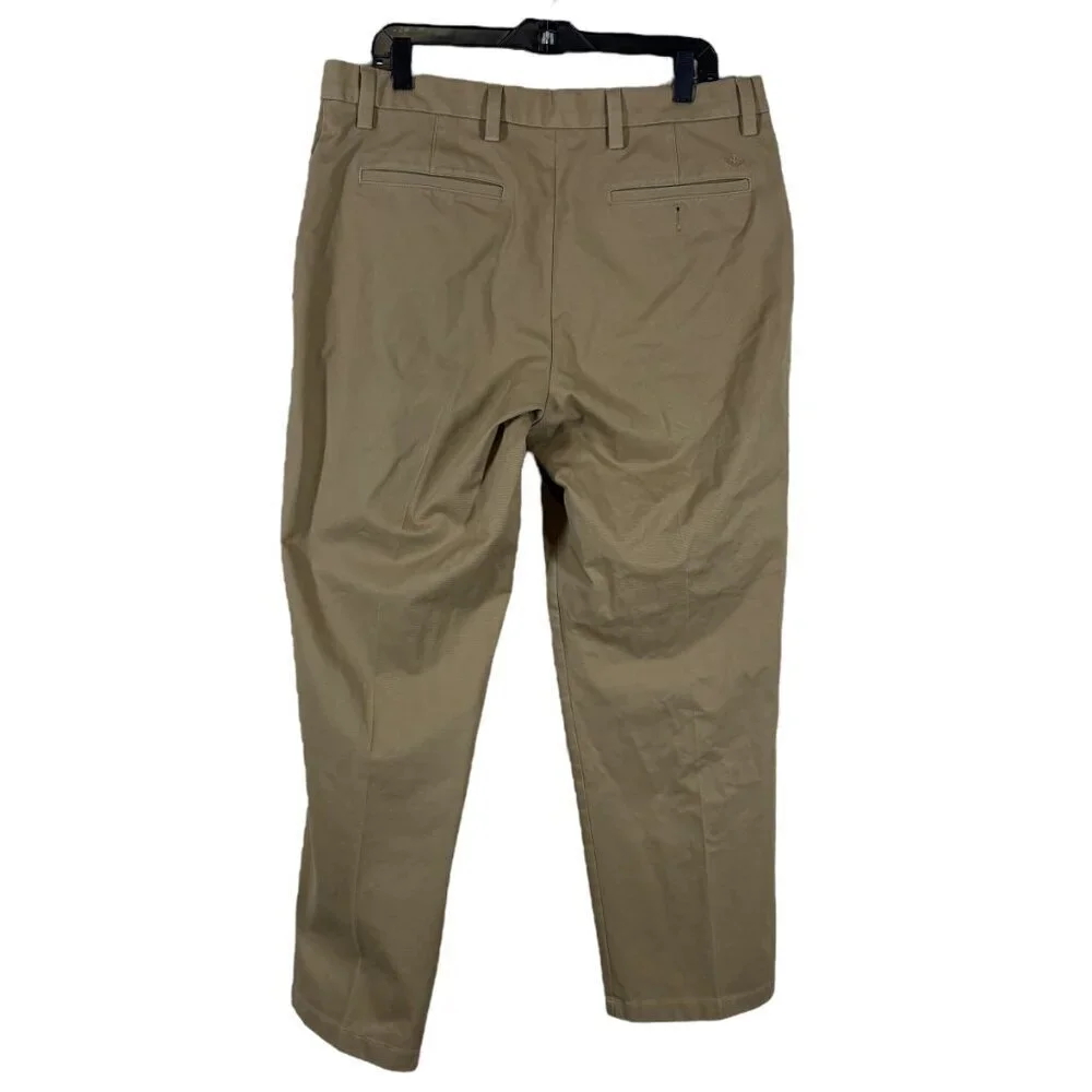Dockers beige tan